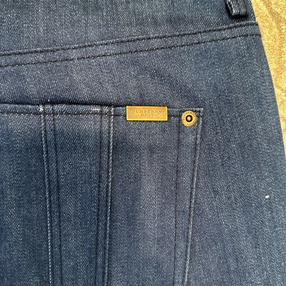 Burberry Women's Blue Denim Jeans brand new with tag - Picture 6 of 10